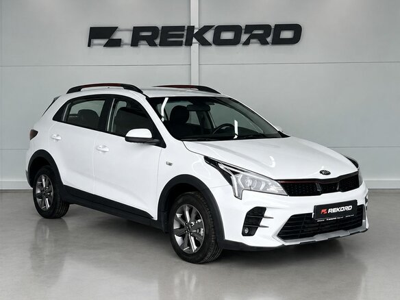 2021 Kia Rio X IV Рестайлинг, белый