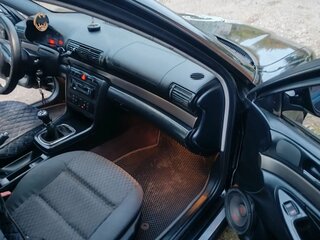 1999 Audi A4 I (B5) Рестайлинг, чёрный, 300000 рублей, вид 5