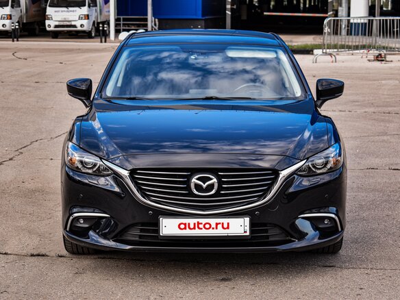 2017 Mazda 6 III (GJ) Рестайлинг, чёрный, 2140000 рублей - вид 2