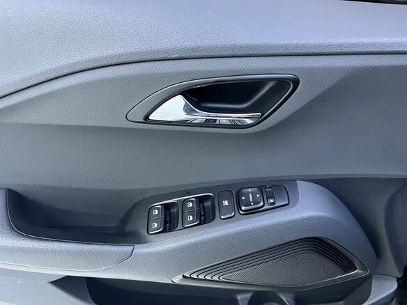 2023 Hyundai ix35 II Рестайлинг, чёрный, 1737000 рублей - вид 13