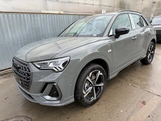 2025 Audi Q3 45 TFSI II (F3), серый, 4899000 рублей, вид 2