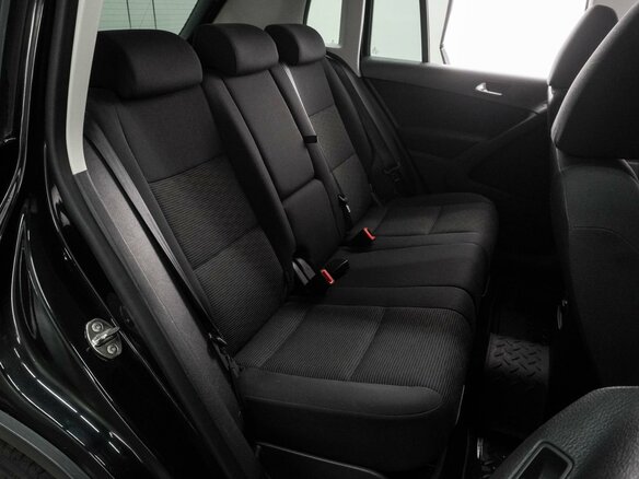 2011 Volkswagen Tiguan I Рестайлинг, чёрный, 1229000 рублей - вид 6