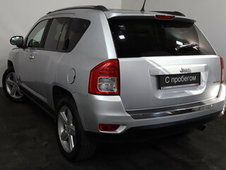 2011 Jeep Compass I Рестайлинг, серебристый, 999000 рублей, вид 4