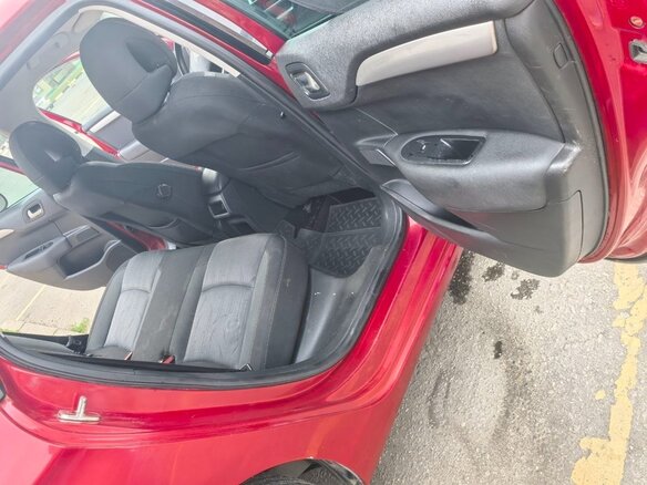 2012 Citroen C4 II, красный, 620000 рублей - вид 14