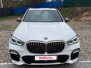 2020 BMW X5 M50i IV (G05/G18), белый, 6500000 рублей, вид 1