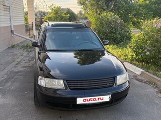 1998 Volkswagen Passat B5, чёрный, 490000 рублей, вид 1