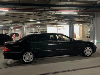 2001 Mercedes-Benz S-Класс 500 Long IV (W220), чёрный, 950000 рублей, вид 2