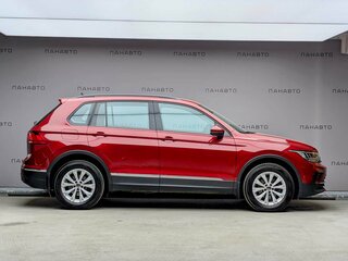 2021 Volkswagen Tiguan II Рестайлинг, красный, 2299000 рублей, вид 4