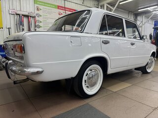 1980 Lada (ВАЗ) 2101, белый, 299000 рублей, вид 5
