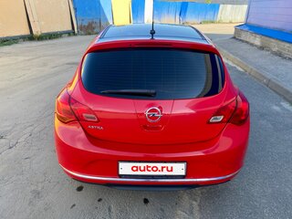 2013 Opel Astra J Рестайлинг, красный, 540000 рублей, вид 5