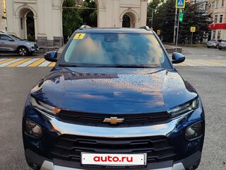 2022 Chevrolet TrailBlazer III, синий, 1790000 рублей, вид 3