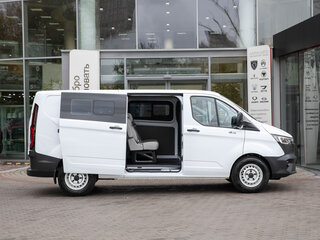 2026 Ford Transit Custom, белый, 5950000 рублей, вид 4