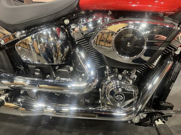 2026 Harley-Davidson Breakout, красный, 3206000 рублей - вид 9