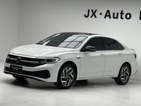 2023 Volkswagen Sagitar III Рестайлинг, белый, 1650000 рублей, вид 2