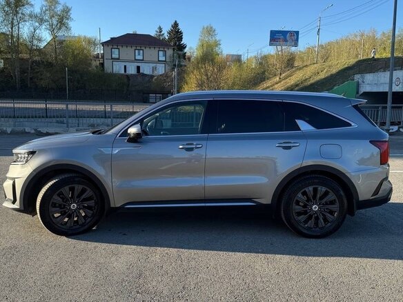 2021 Kia Sorento IV, серый, 4450000 рублей - вид 6