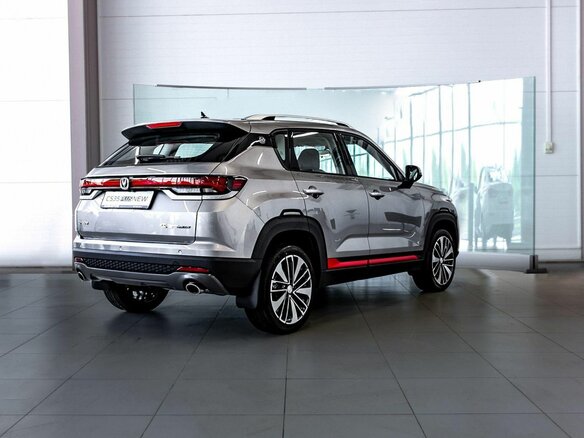 2025 Changan CS35 Plus I Рестайлинг, серебристый - вид 4