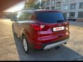 2019 Ford Escape III Рестайлинг, красный, 1820000 рублей - вид 1
