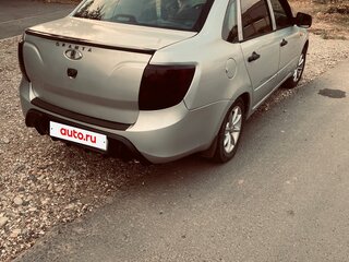 2012 Lada (ВАЗ) Granta I, серебристый, 300000 рублей, вид 3