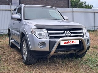 2008 Mitsubishi Pajero IV, серебристый, 1850000 рублей, вид 3