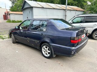 1997 Volkswagen Vento, фиолетовый, 100000 рублей, вид 2