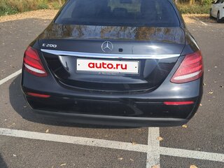 2018 Mercedes-Benz E-Класс 200 V (W213, S213, C238), чёрный, 1700000 рублей, вид 4