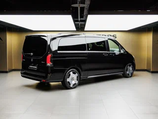 2026 Mercedes-Benz V-Класс Extra Long 300 d экстра длинный III (W447) Рестайлинг 2, чёрный, 14490000 рублей, вид 3