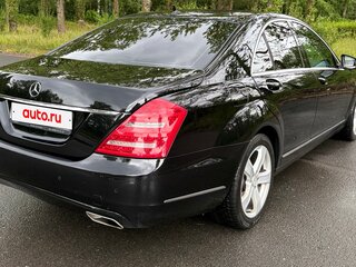 2010 Mercedes-Benz S-Класс 350 V (W221) Рестайлинг, чёрный, 1699999 рублей, вид 3