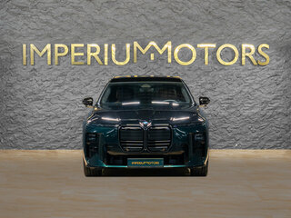 2026 BMW 7 серии 740 xDrive VII (G70) Рестайлинг, зелёный, 24790000 рублей, вид 2