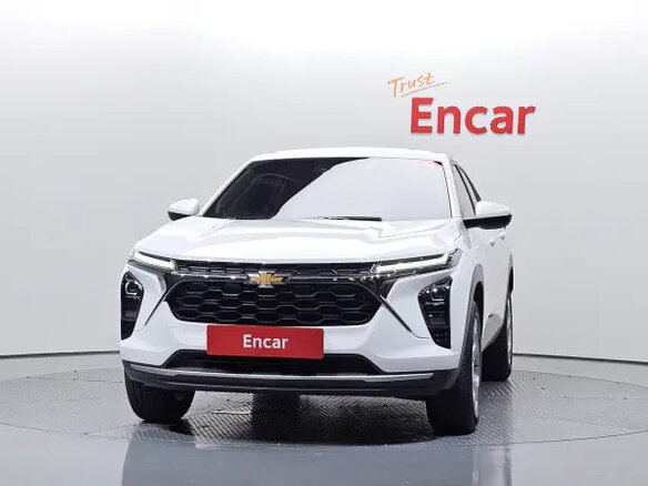 2023 Chevrolet Trax II, белый - вид 1