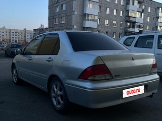 2000 Mitsubishi Lancer Cedia IX, серебристый, 250000 рублей, вид 3