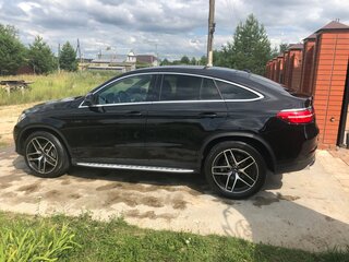 2017 Mercedes-Benz GLE Coupe 400 I (C292), чёрный, 4100000 рублей, вид 2