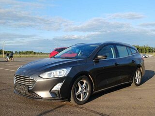 2018 Ford Focus IV, серый, 1500000 рублей, вид 3