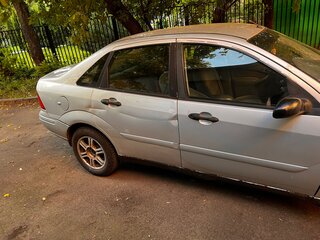 2000 Ford Focus I (North America), серый, 160000 рублей, вид 2