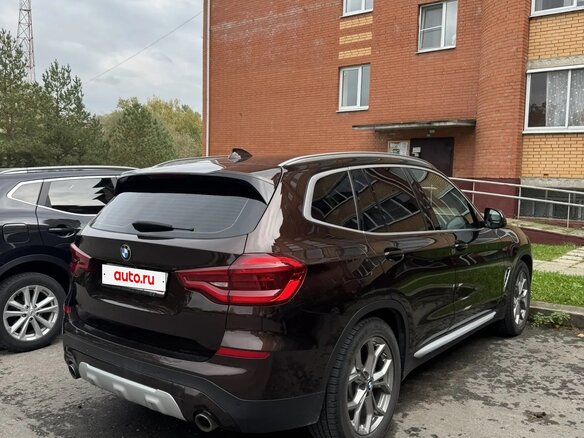 2018 BMW X3 20i xDrive III (G01), коричневый, 2900000 рублей - вид 2