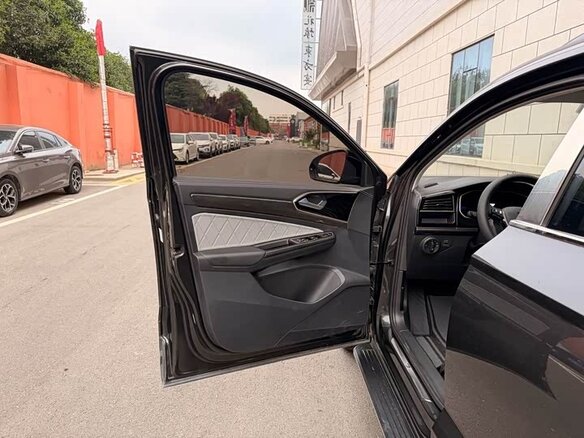 2022 Jetta VS7 I Рестайлинг 1, чёрный, 1540000 рублей - вид 6