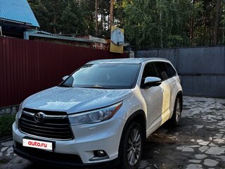 2014 Toyota Highlander III (XU50), белый, 2780000 рублей, вид 1