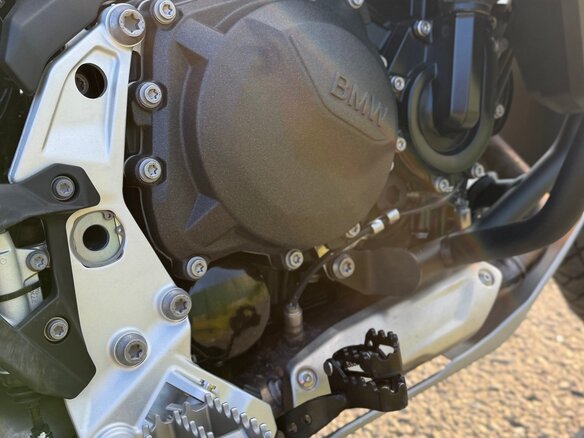 2024 BMW F 900 GS Adventure, серебристый, 2150000 рублей - вид 21