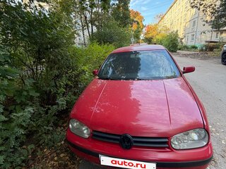 2002 Volkswagen Golf IV, красный, 220000 рублей, вид 2