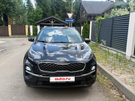 2021 Kia Sportage IV Рестайлинг, чёрный, 2580000 рублей, вид 1