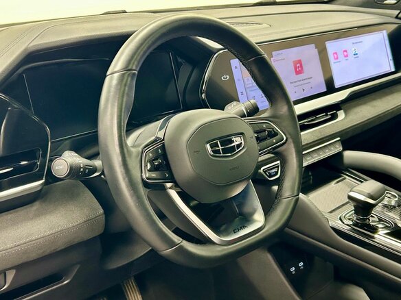 2024 Geely Monjaro I, белый, 3599000 рублей - вид 10