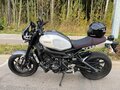 2020 Yamaha XSR900, серебристый, 1200000 рублей - вид 5