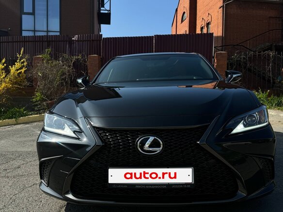 2021 Lexus ES 350 VII, чёрный, 4250000 рублей - вид 2