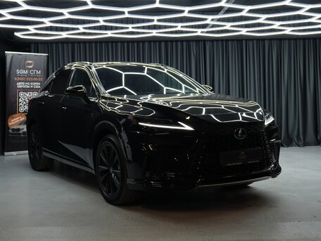Lexus RX V