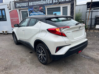 2021 Toyota C-HR I Рестайлинг, белый, 2298000 рублей, вид 4
