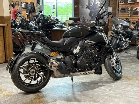 2025 Ducati Diavel V4, чёрный, 3300000 рублей, вид 4