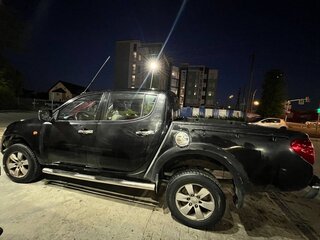 2007 Mitsubishi L200 IV, чёрный, 800000 рублей, вид 4