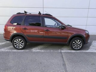 2022 Lada (ВАЗ) Granta Cross I Рестайлинг, красный, 725000 рублей, вид 4