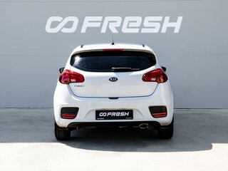 2016 Kia Ceed II Рестайлинг, белый, 1330000 рублей, вид 4