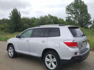 2011 Toyota Highlander II (XU40) Рестайлинг, серебристый, 1890000 рублей, вид 5