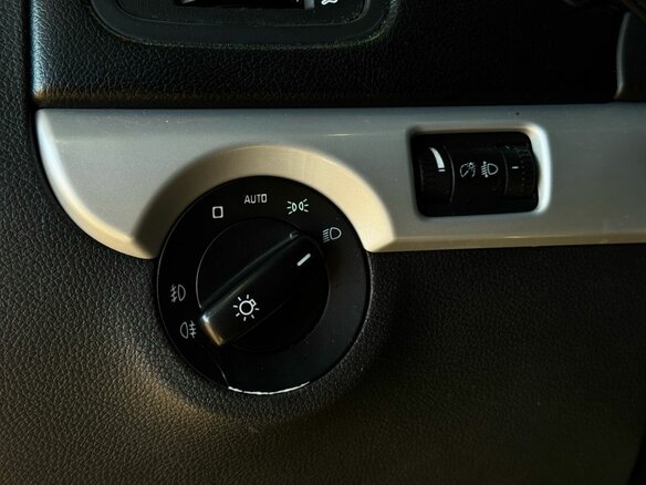 2013 Skoda Yeti I, белый, 899000 рублей - вид 13